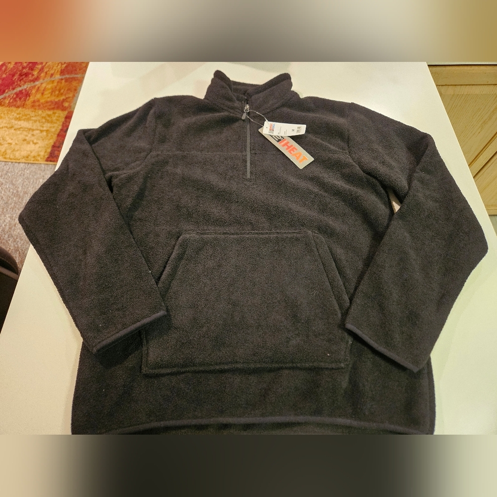 Womens NWT Quartee ZIP BLACK FLEECE SIZE M